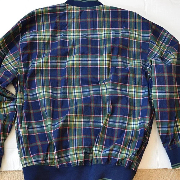 CATALINA Golf  Pullover - Picture 4 of 12